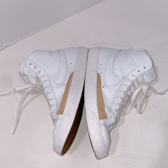 Nike Blazer Mid 77 Vintage White Burlap Hightop Basketball Sneakers Size 9 - Picture 13 of 16